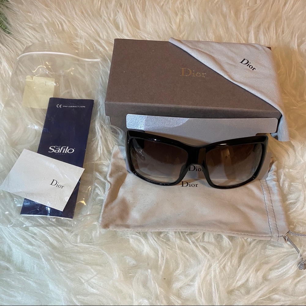 *Authentic* Christian Dior Adventura Sunglasses